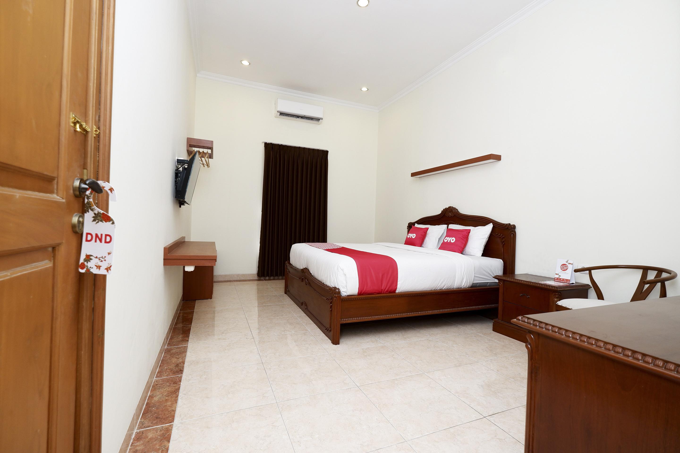 Oyo 2327 Pagsis Village Klaten Екстер'єр фото