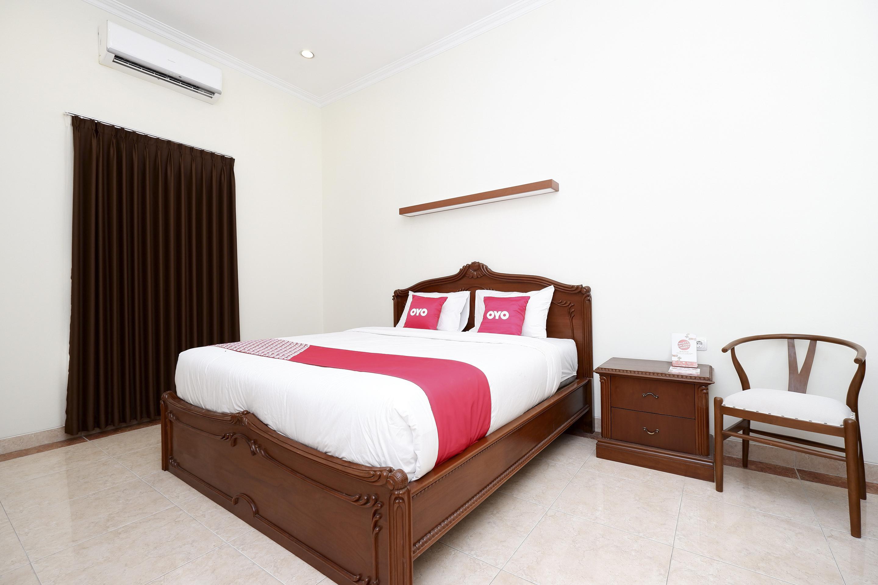 Oyo 2327 Pagsis Village Klaten Екстер'єр фото