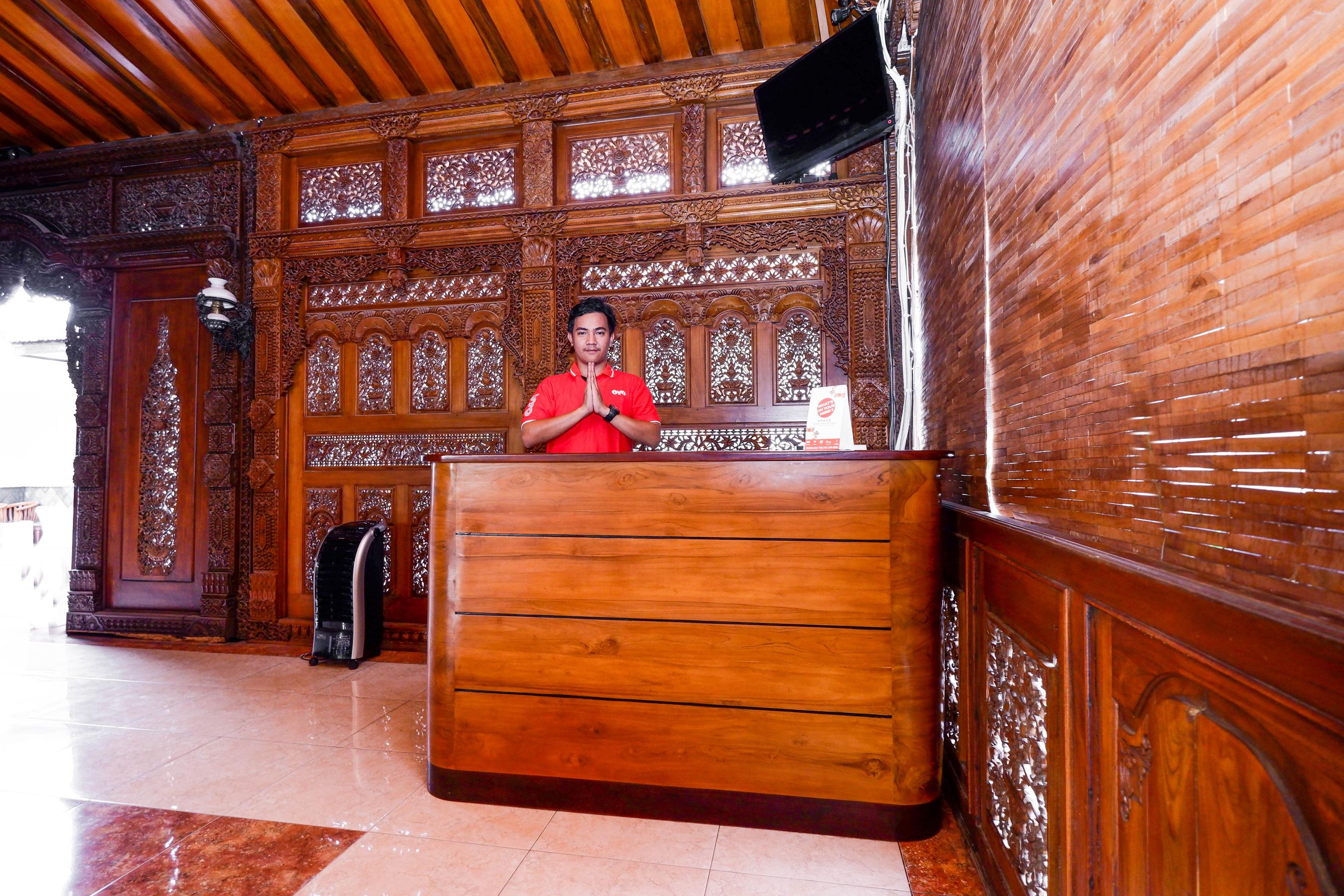 Oyo 2327 Pagsis Village Klaten Екстер'єр фото